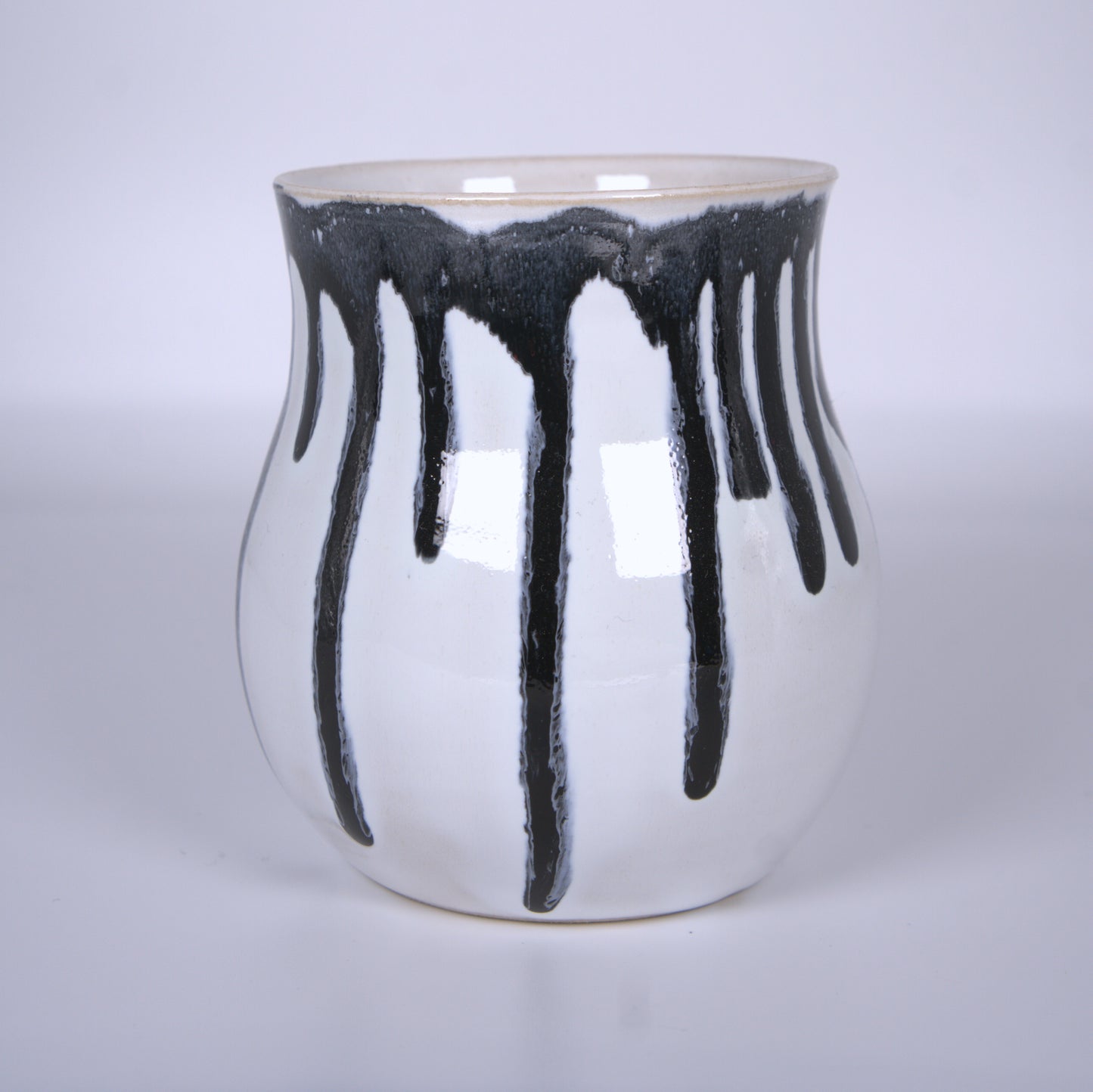 "Nitsch" Ceramic Mug (Black)